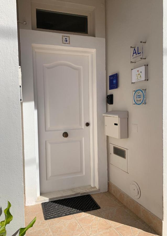 Casa Da Aldeia - Guest House Odiáxere エクステリア 写真